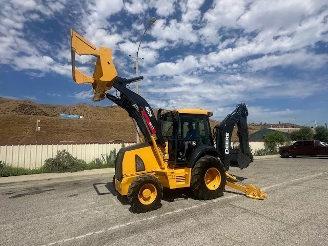 2012 John Deere 410K